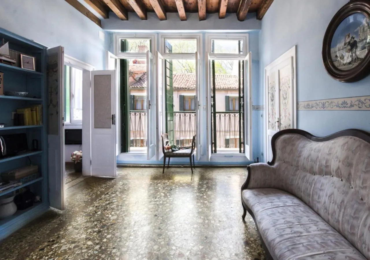 Venice Giardini Biennale Apartment 0*,  Italy